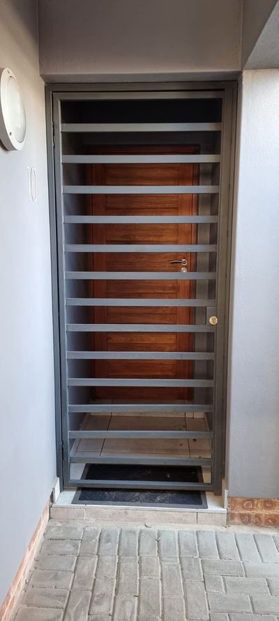 Pedestrian Gate