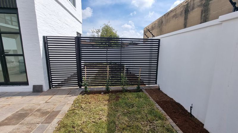 Pedestrian Gate
